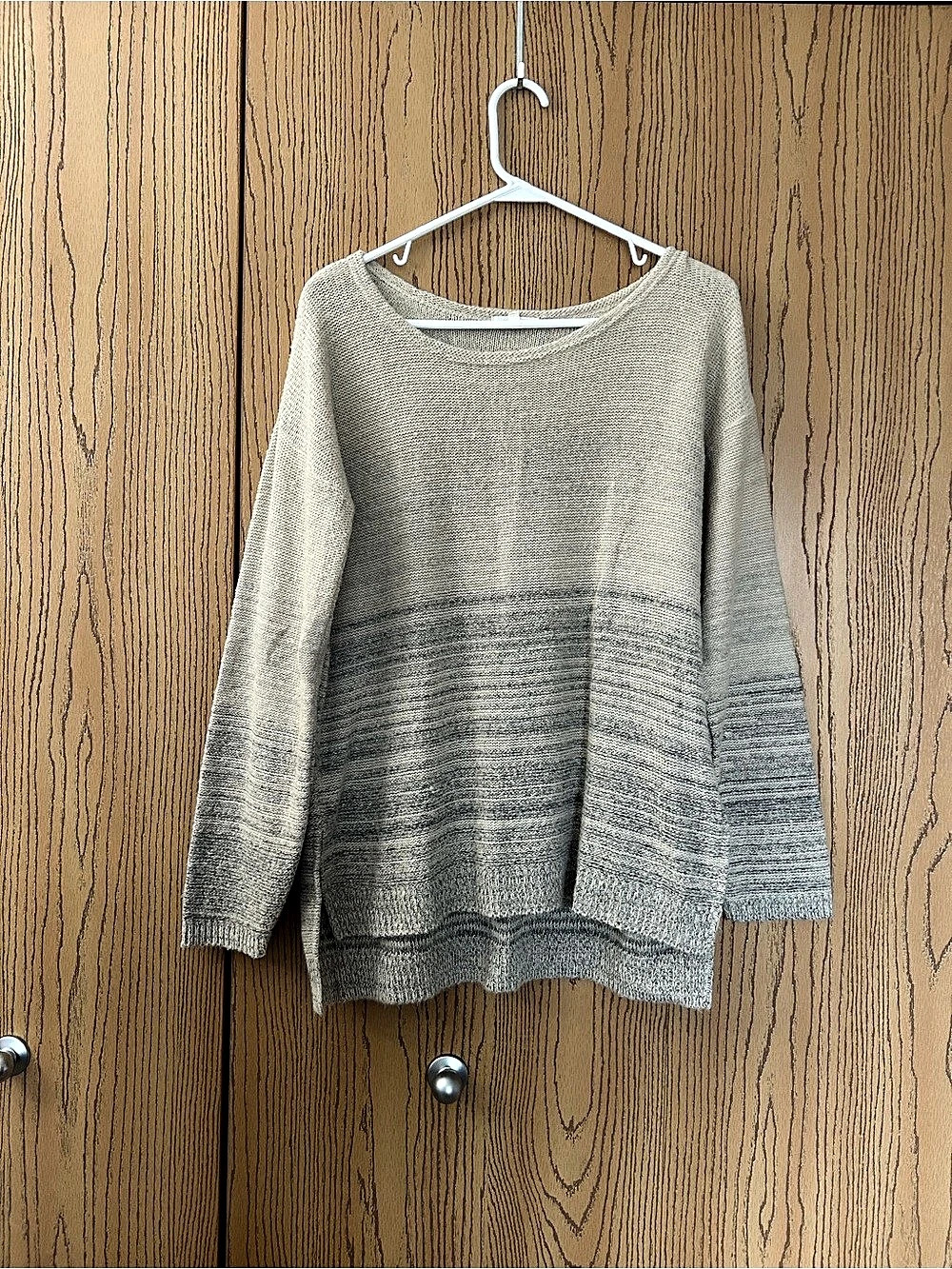 Maurices Color Block Sweater Size Small Like New, Runs Large Oversized